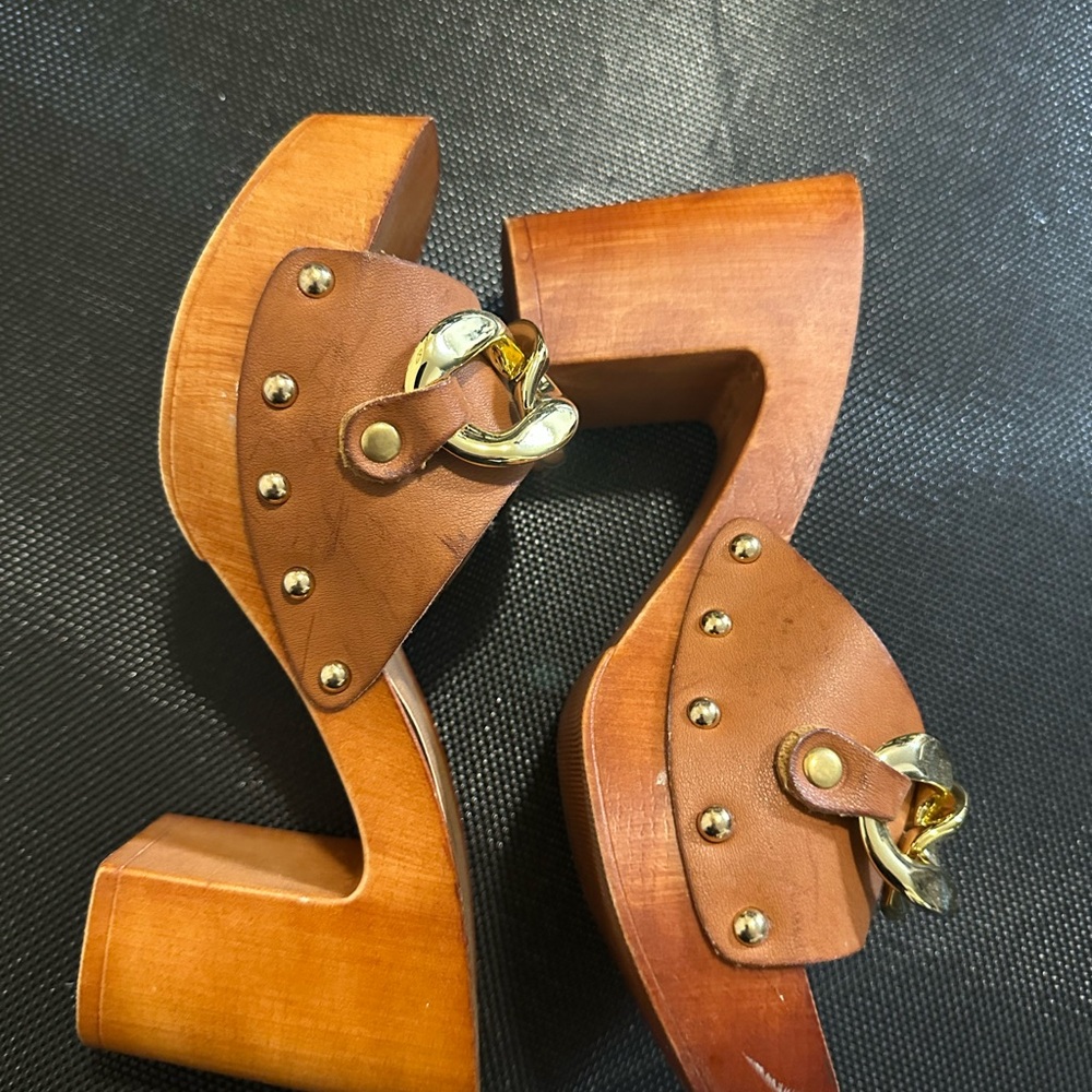 Madden Girl Tan Brass Link Platform Dress Sandals -6